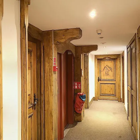 Beau 3 Pieces, 2 Chambres, 6 Personnes, Acces Piscine, Spa, Les Menuires - Fr-1-178-328 *